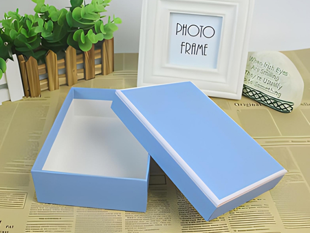 Custom Luxury Rigid Gift Boxes